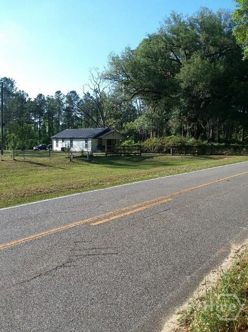 2650 Hadley Ferry Rd, Cairo, GA, 39828-7108 | Card Image