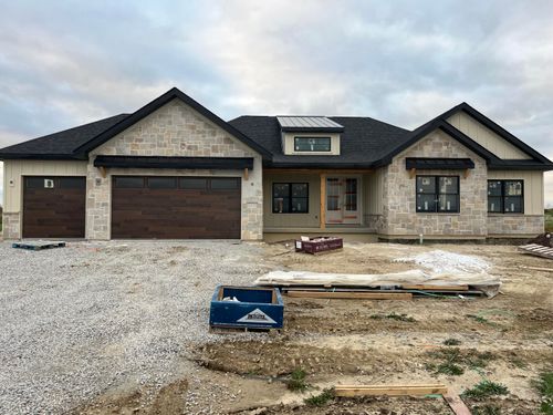 9864 Switch Grass Ln, Saint John, IN, 46373-0674 | Card Image