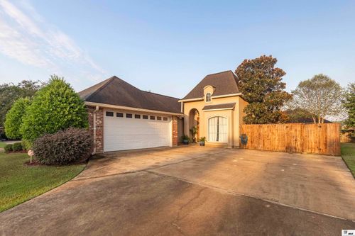 131 Sarah Dr, Choudrant, LA, 71227-3193 | Card Image