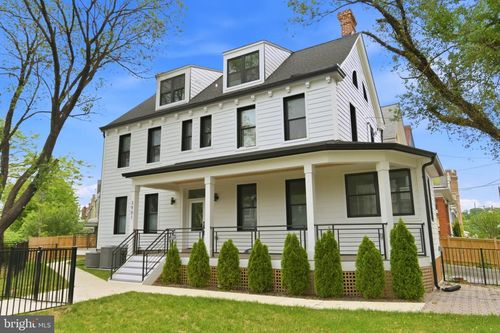 3901 New Hampshire Ave Nw, WASHINGTON, DC, 20011-7918 | Card Image