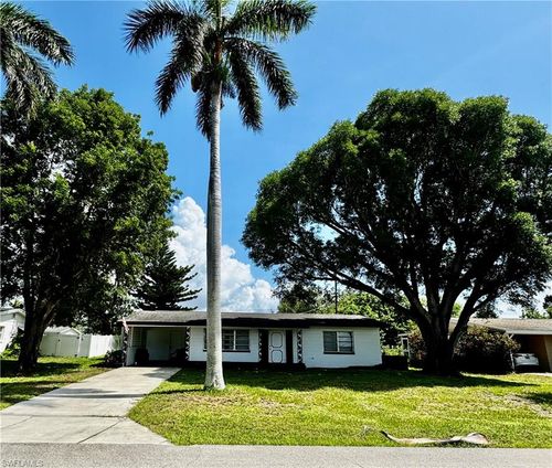 1427 Charles Rd, FORT MYERS, FL, 33919-1744 | Card Image