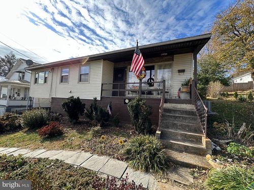 125 N Lee St, LURAY, VA, 22835-1816 | Card Image