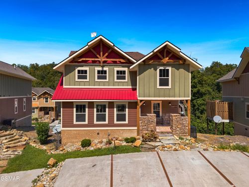 810 Blacksmith Way, Gatlinburg, TN, 37738 | Card Image