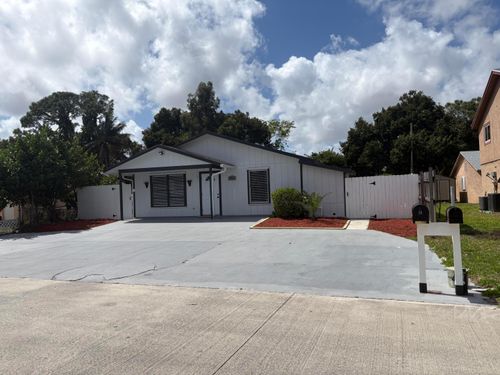 a-3825 Patio Ct, Lake Worth, FL, 33461-3959 | Card Image