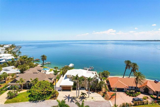 606 Crestwood Ln, House other with 4 bedrooms, 5 bathrooms and null parking in HOLMES BEACH FL | Image 80