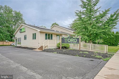 101 Summit Ave, Sicklerville, NJ, 08081-5101 | Card Image