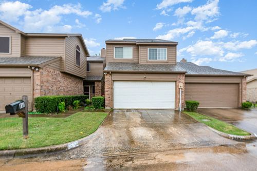 810 Saint Andrews Ct, Garland, TX, 75043-5626 | Card Image