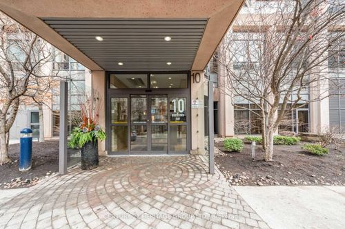 sph14-10 Northtown Way, North York, ON, M2N7L4 | Card Image