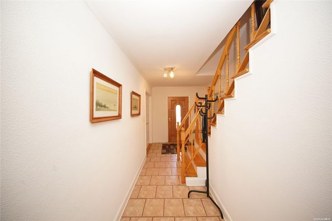 20 Birch Rd, House other with 5 bedrooms, 3 bathrooms and null parking in Malverne NY | Image 12