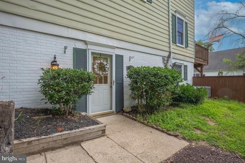 1553 Lowell Ct, CROFTON, MD, 21114-1106 | Card Image