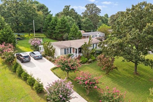 181 Cobb Rd, Chatsworth, GA, 30705-3176 | Card Image
