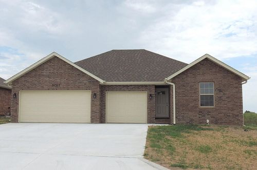 3761 W Riley St, Bolivar, MO, 65613-4204 | Card Image