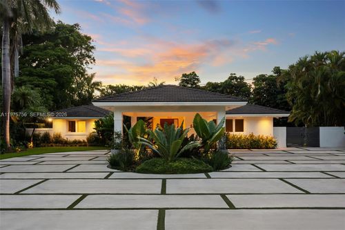 4800 Bay Point Rd, Miami, FL, 33137-3300 | Card Image