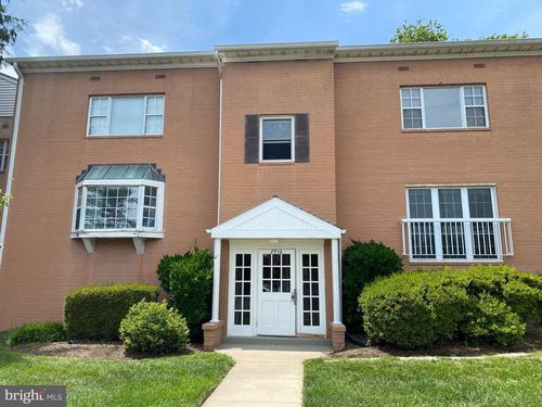 apt-202-2916 Peyton Randolph Dr, FALLS CHURCH, VA, 22044-2823 | Card Image
