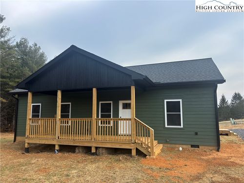179 High Meadows Ln, Fleetwood, NC, 28626-9847 | Card Image