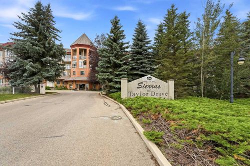 422-4512 52 Ave, Red Deer, AB, T4N7B9 | Card Image
