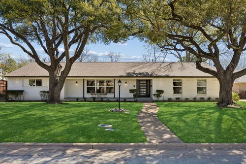 9918 Ila Dr, Dallas, TX, 75220-6316 | Card Image