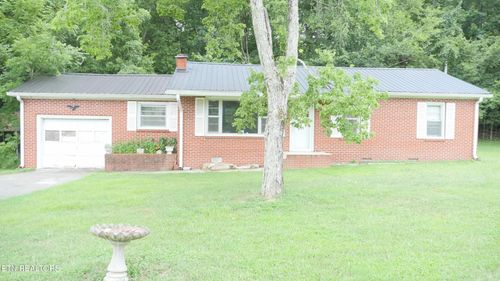 525 West Ln, Lenoir City, TN, 37771-8143 | Card Image