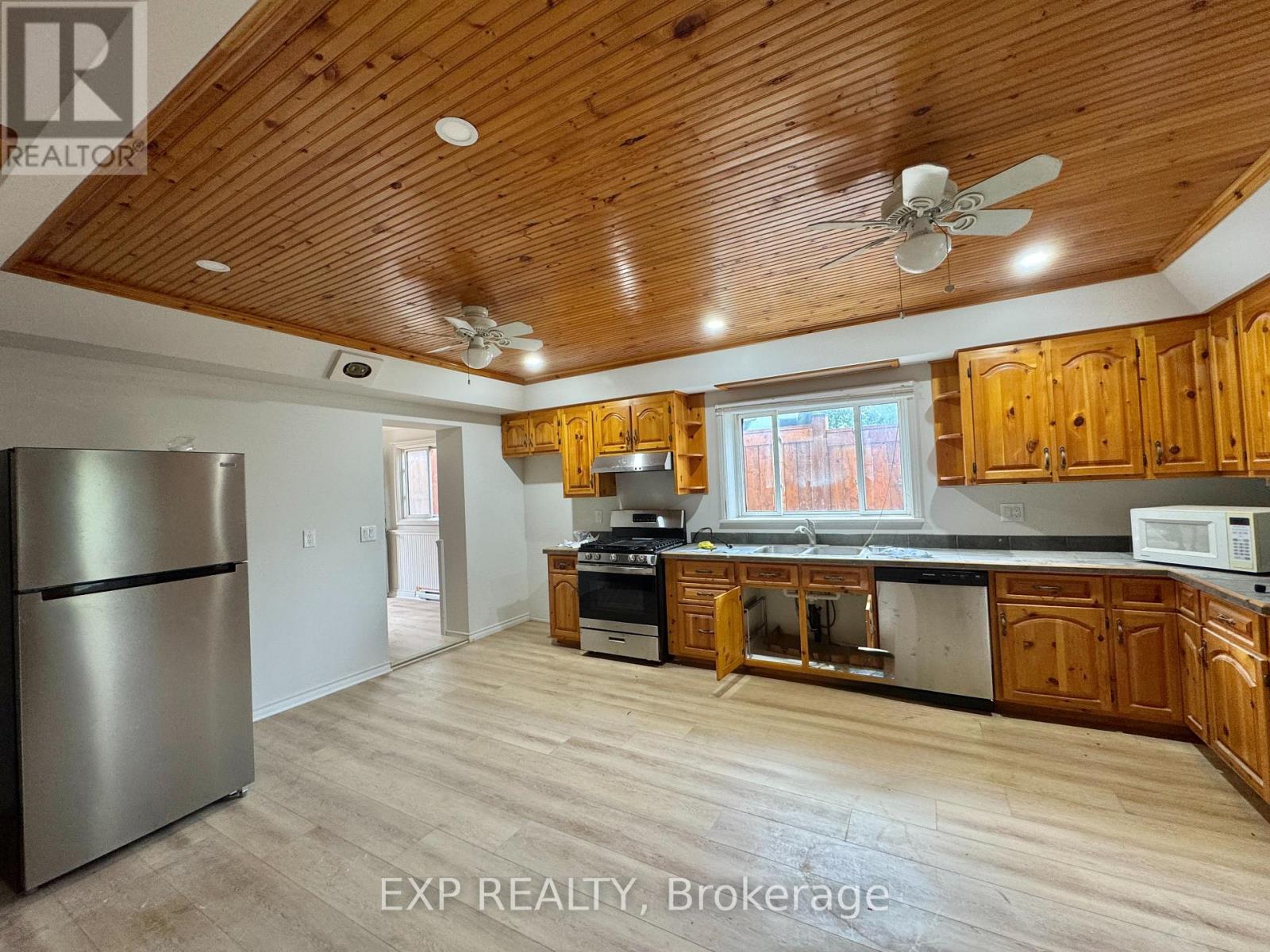 Residential Lease in Clarington (Bowmanville)
