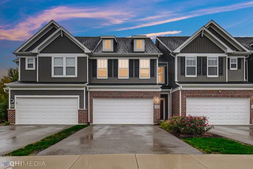 597 Watercress Dr, Naperville, IL, 60540 | Card Image