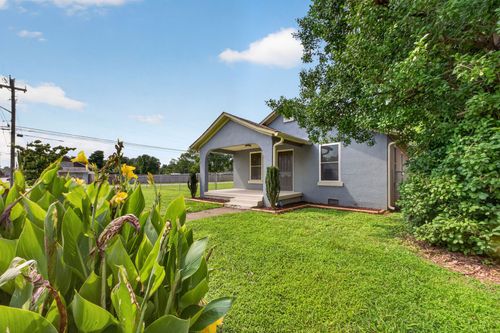 502 5th St, Lawrenceburg, TN, 38464-2842 | Card Image