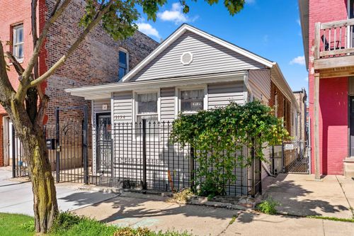 3154 S Canal St, Chicago, IL, 60616-3376 | Card Image