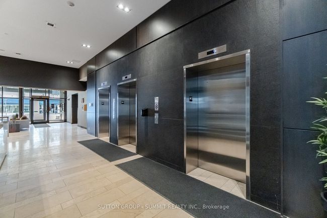 1103 - 1940 Ironstone Dr, Condo with 2 bedrooms, 2 bathrooms and null parking in Burlington ON | Image 5