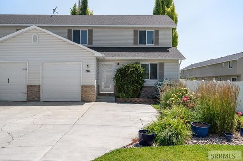 1981 Dakota Ln, Ammon, ID, 83406-4809 | Card Image