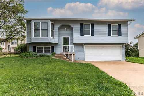 3267 Lupine Dr, Arnold, MO, 63010-5805 | Card Image