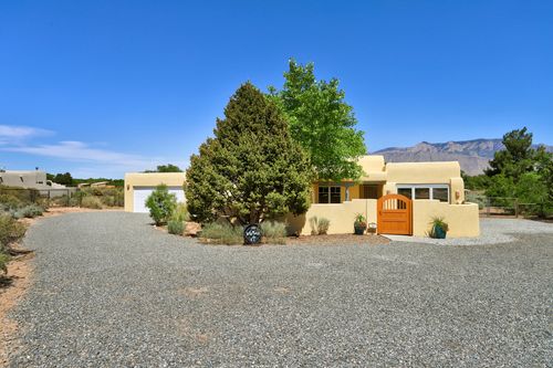 106 Kepler Ct, Corrales, NM, 87048-8580 | Card Image