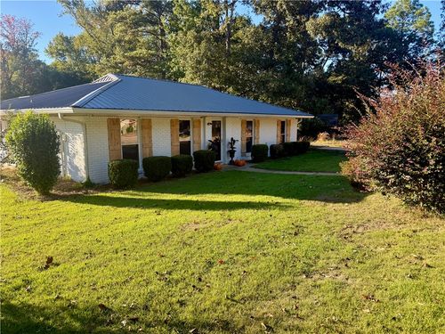 1001 Rustic Ridge Rd, Auburn, AL, 36830-3325 | Card Image