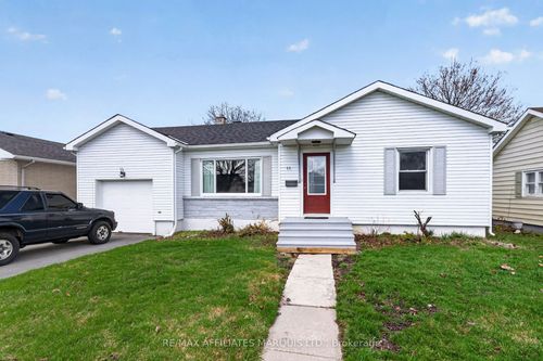 11 Gray Ave, Long Sault, ON, K0C1P0 | Card Image