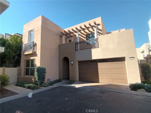 233 Radial, Irvine, CA, 92618-1034 | Card Image