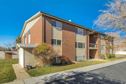 19-4003 S 300 E, Salt Lake City, UT, 84107-1626 | Card Image