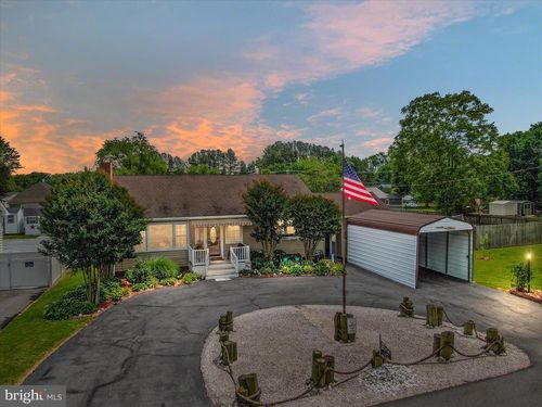 502 N Academy St, GREENSBORO, MD, 21639-1412 | Card Image