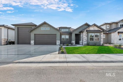 2206 N Hurtsville Ave, Kuna, ID, 83634-1087 | Card Image
