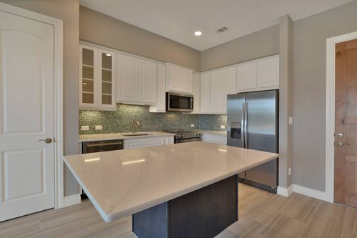 3208-106 Bella Toscana Ave, Lakeway, TX, 78734-2170 | Card Image