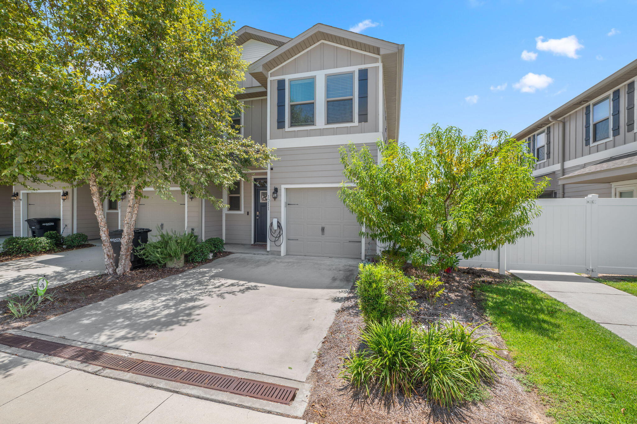 Romana St, Pensacola, FL 32502