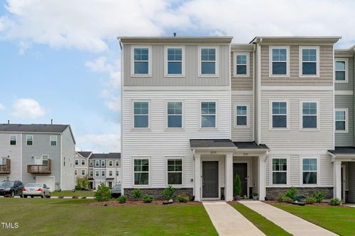 2539 Kasota Ln, Raleigh, NC, 27610-7198 | Card Image