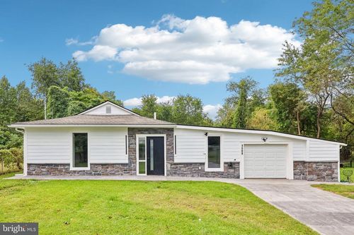1509 Venice Ave, BRISTOL, PA, 19007-3349 | Card Image