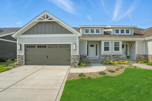 9194 Hickory Pl, Saint John, IN, 46373-8432 | Card Image