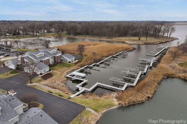 8232 - 8232 Goldenrod Ct, Condo with 2 bedrooms, 4 bathrooms and 2 parking in Fox Lake IL | Image 31