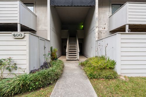 406 Waterwood Dr, Goose Creek, SC, 29445-4853 | Card Image