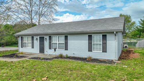 101 Tammy Branch Dr, Mt Sterling, KY, 40353-9149 | Card Image