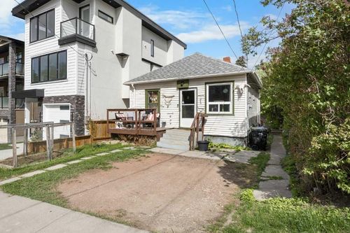 2520 16b St Sw, Calgary, AB, T2T4L9 | Card Image
