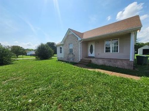 110 Kenwood Dr, Portland, TN, 37148-2080 | Card Image