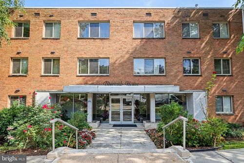 310-2710 Macomb St Nw, WASHINGTON, DC, 20008-5013 | Card Image