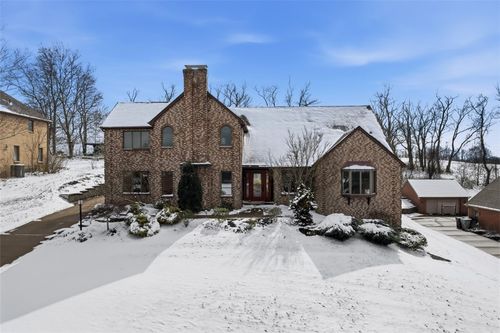 167 Druid Dr, Canonsburg, PA, 15317-3607 | Card Image