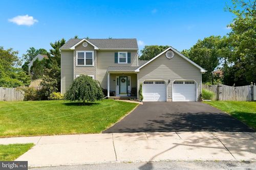 167 Black Oak Ct, Toms River, NJ, 08753-5319 | Card Image