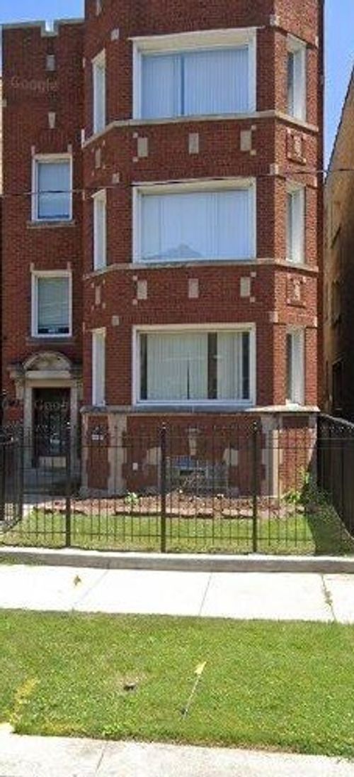 2-7827 S Winchester Ave, Chicago, IL, 60620-5775 | Card Image